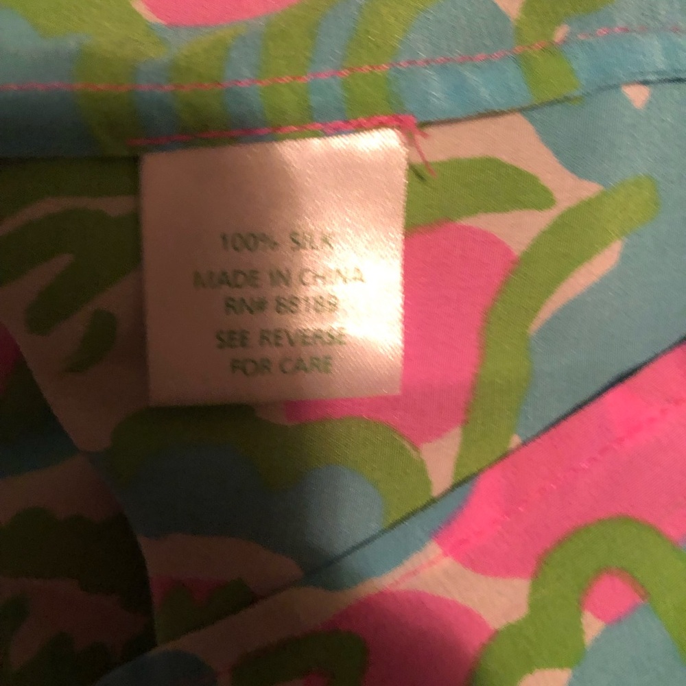 Lilly Pulitzer Silk Top - size L - Picture 5 of 5